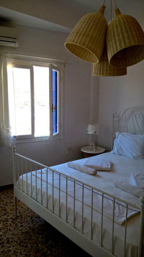 Poros Home Poros Town Eksteriør billede